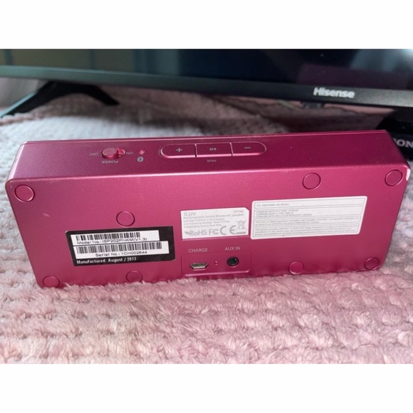 Pink bluetooth speaker - Picture 3 of 3